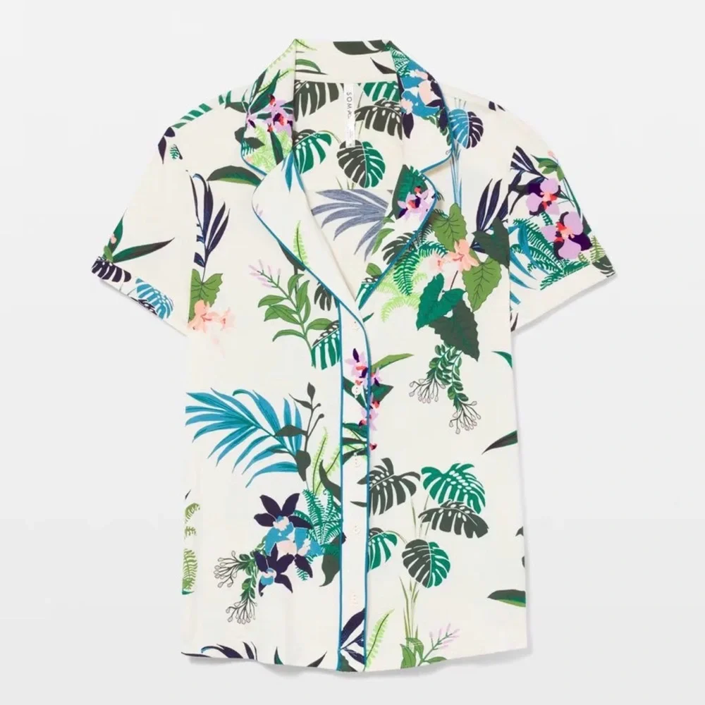 Soma Cool Nights Short Sleeve Notch Collar Lush Botanicals White Top - Picture 4 of 5